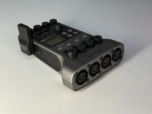 Load image into Gallery viewer, Zoom Podtrak P4 with Bluetooth BTA-2 Module
